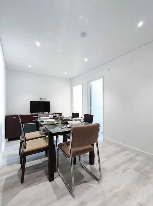 Quarto Novo Linda-a-Velha - Individual