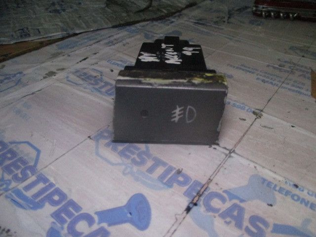 Botão / interruptor de luzes HYUNDAI Accent II Sedan (LC)