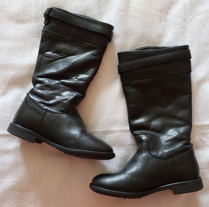 Botas Cano Alto Pretas, T27