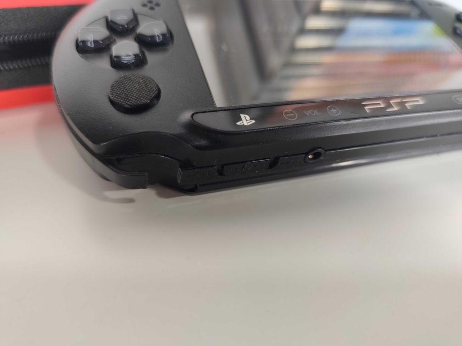 Consola Sony PSP Street (E1004) + Pack 14 Jogos