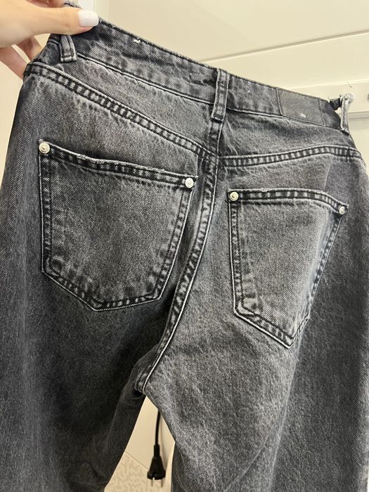Джинси Zara Straight fit xxs 32 розмір
