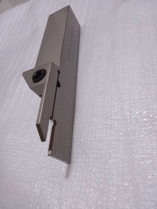 Suporte de pastilhas de corte alongado para torno