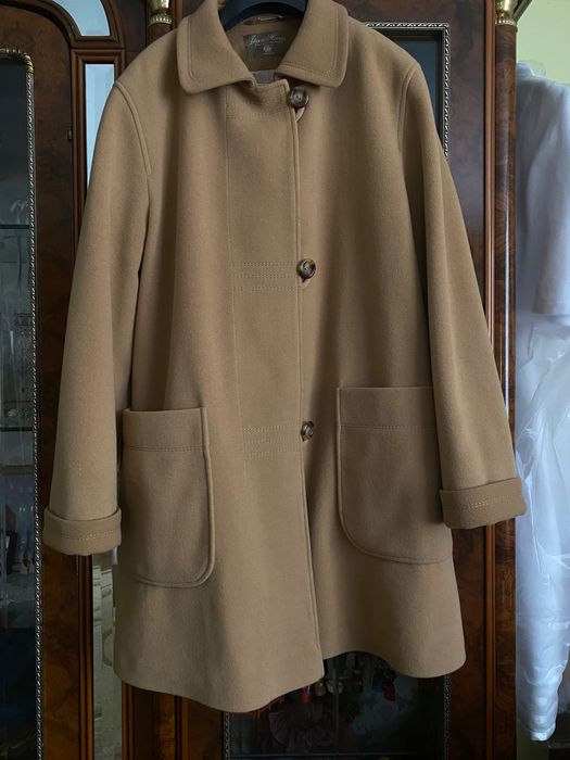 Кашемірове пальто бежеве