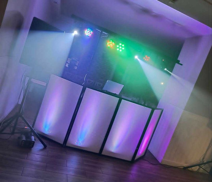 Stolik DJ STAND4ME DJ120T MKII + Parawan Vonyx Komplet