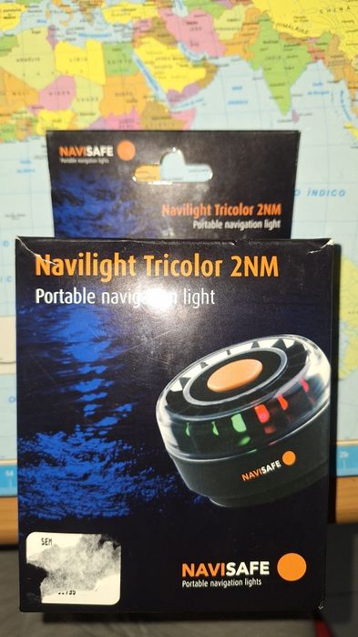 Navisafe Navilight 360° White with Magnetic Base64740730237569120