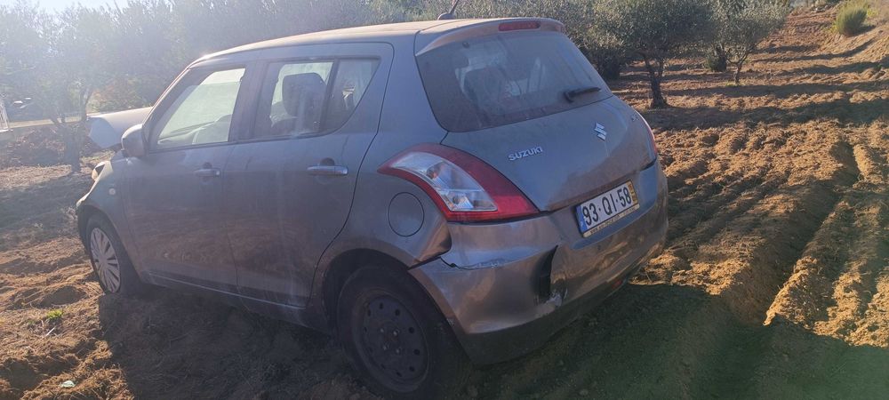 Suzuku Swift 1.3 Ddis  (RESERVADO)