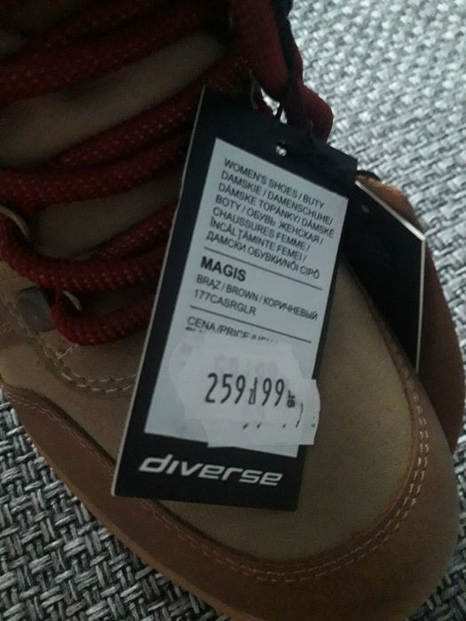 NOWE  buty  Divers