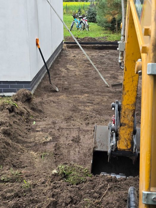 Usługi minikoparką i Koparko-ładowarka prace ziemne