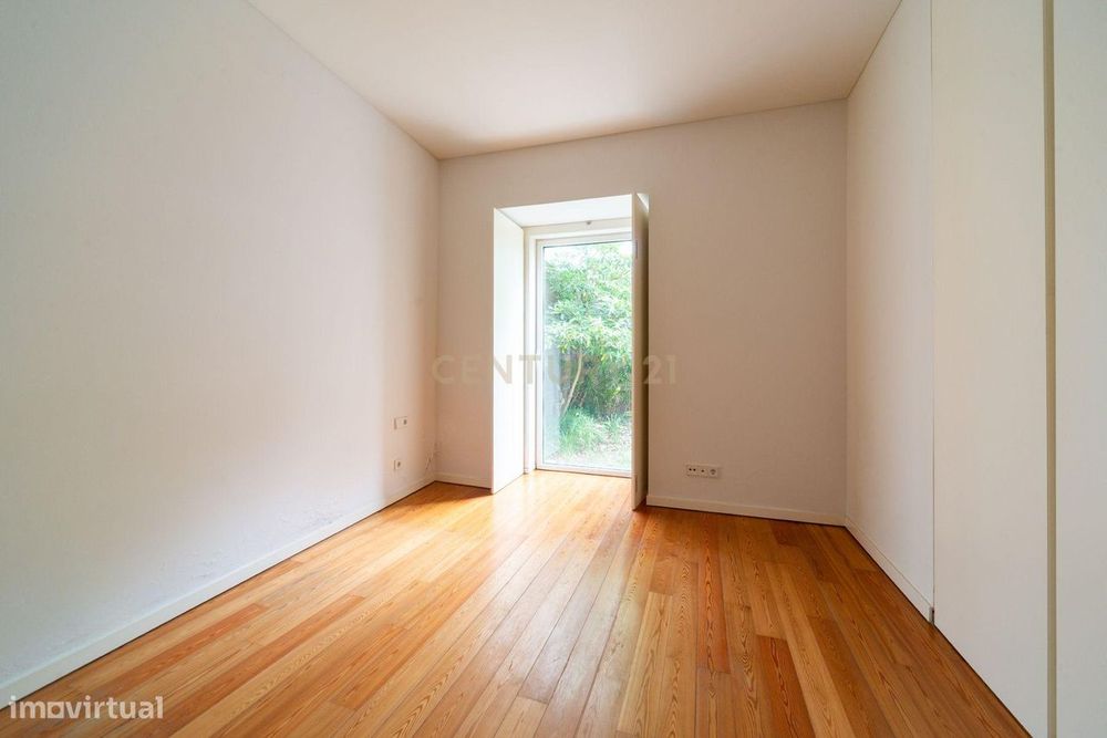 Espetacular  apartamento  na Lapa com estacionamento e logradouro