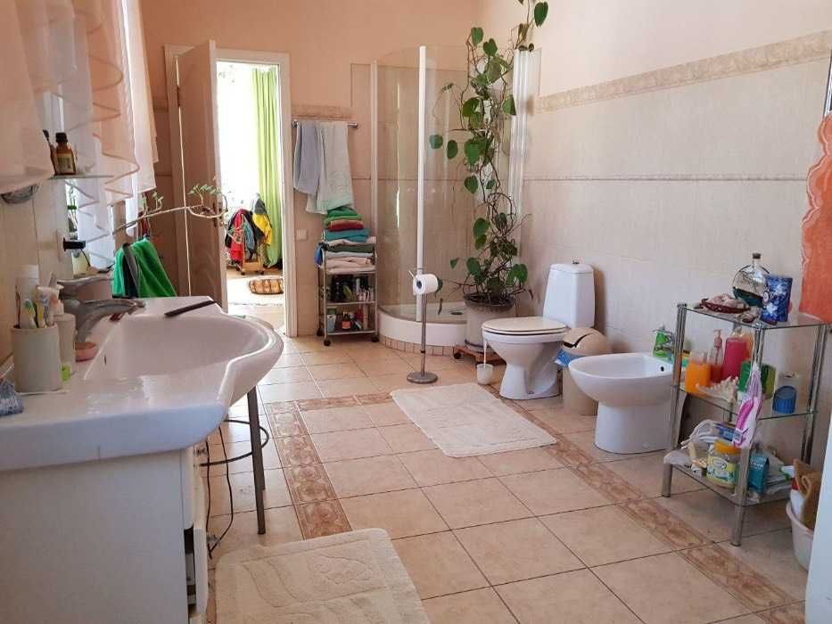 Здам ліжко-місце в кімнаті Хостел Гуртожиток без посередників дешево