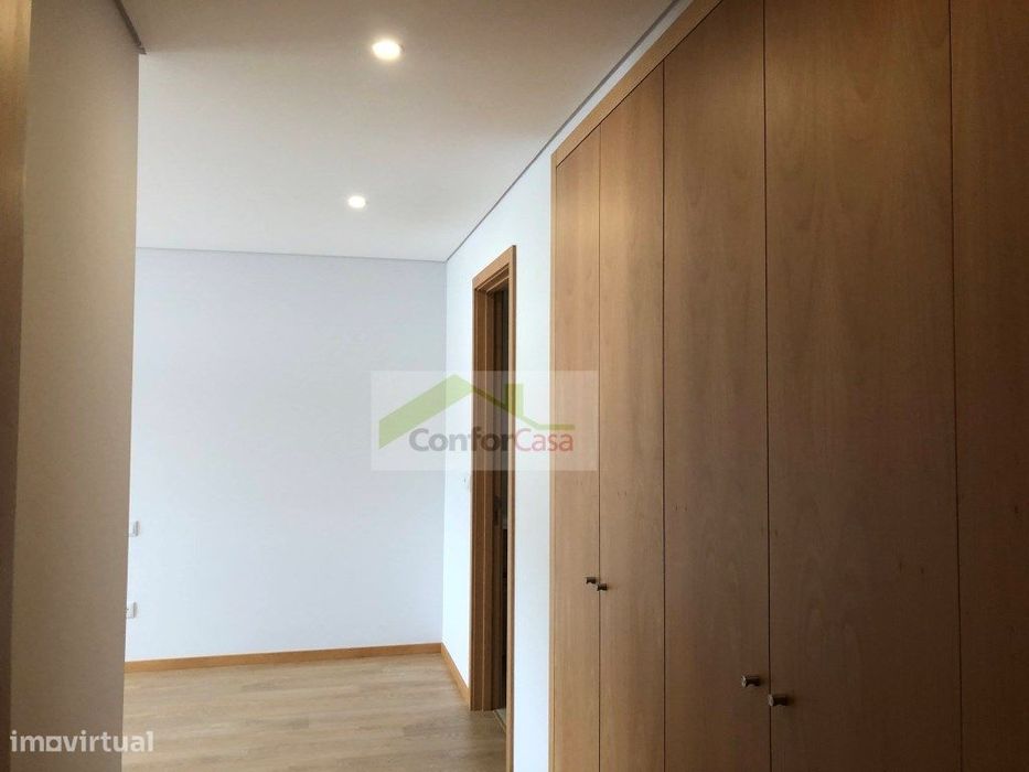 Apartamento T3 - Ar condicionado-amplas varandas- 2 Boxs -Gualtar
