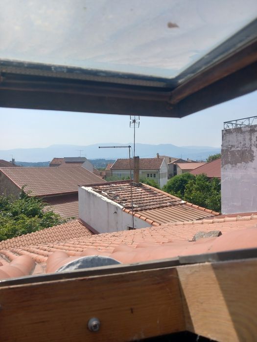 Venda de casa com vista  serra estrela em Caria Belmonte