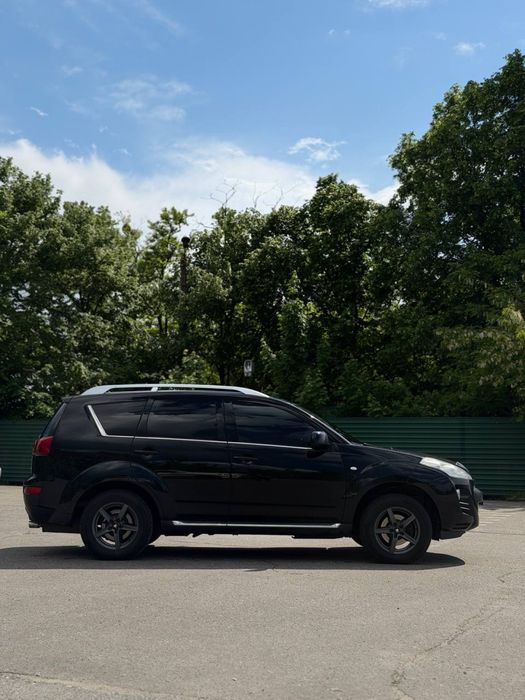 Peugeot 4007,2.2 дизель