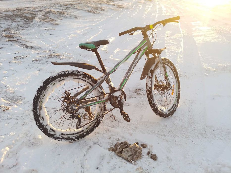 Велосипед CROSS RASER на 24 дисках