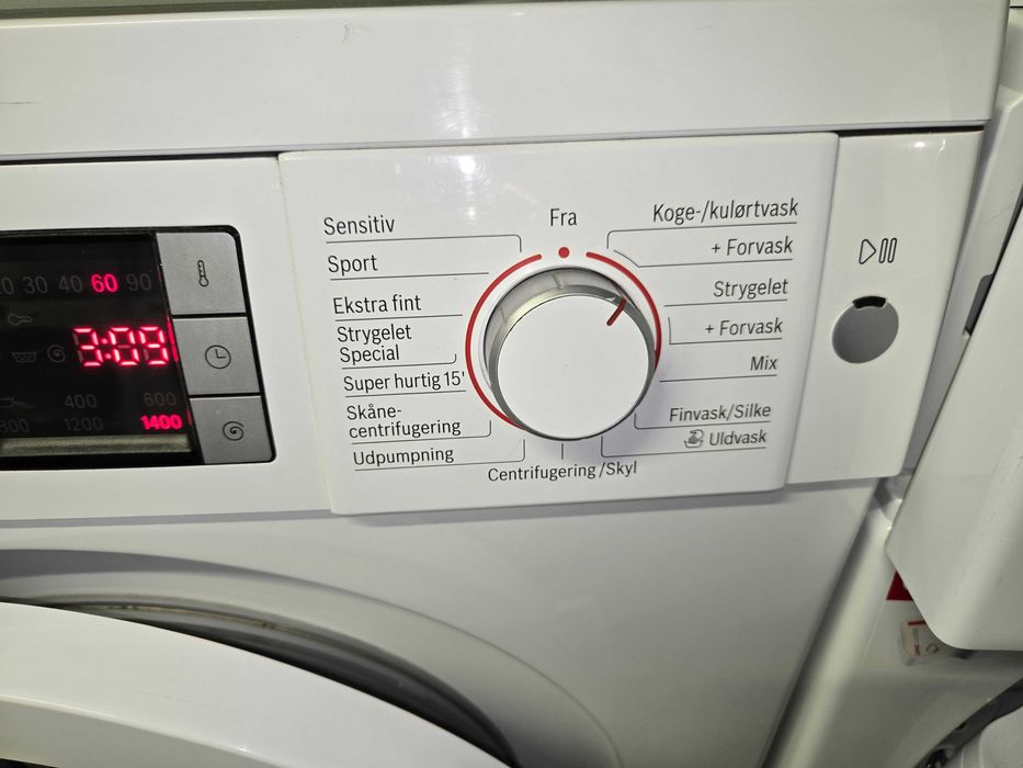 Pralka BOSCH  7 kg/1400 obr. LCD. Silnik inventer. Po serwisie. Gwarancja. Super stan. Tanio