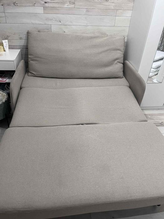 Sofa beżowa model belfast-używana