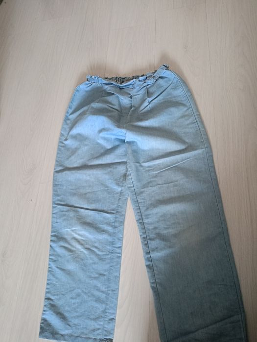 Spodnie z cienkiego jeans