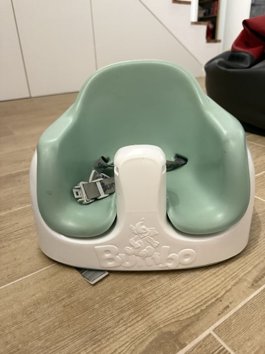 Bumbo - assento evolutivo