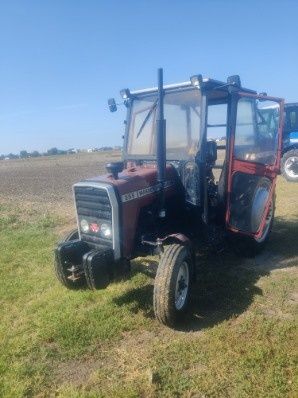 Traktor massey Ferguson 255