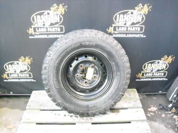 Land Rover Defender Jante WOLF com Pneu BF anr4583pm
