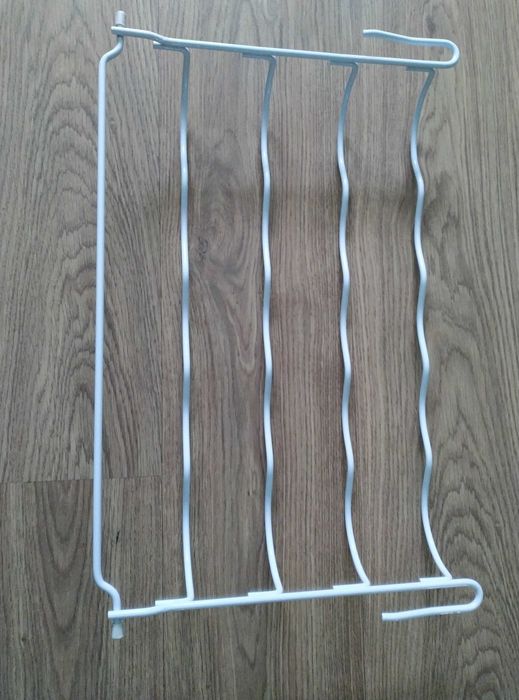 Продается подставка для холодильника