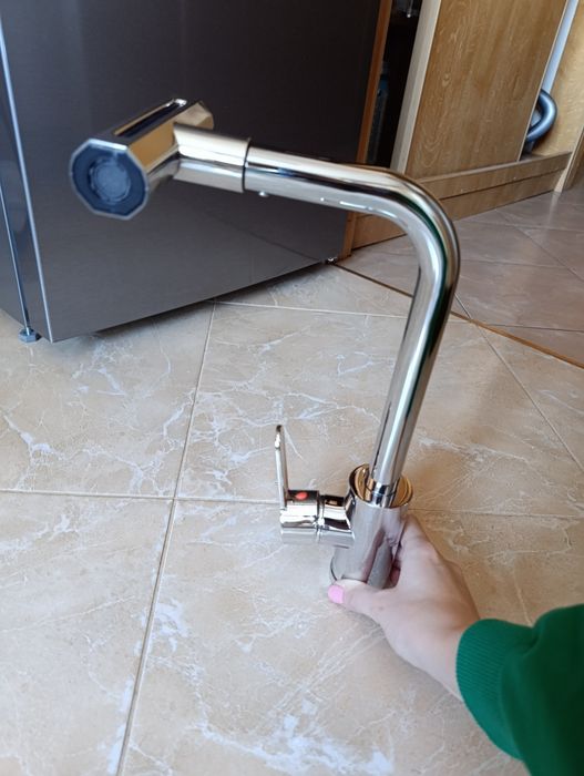 Кран зі змінними чотирма положеннями