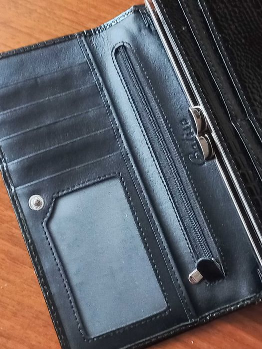 Женский кожаный кошелек «BALISA»