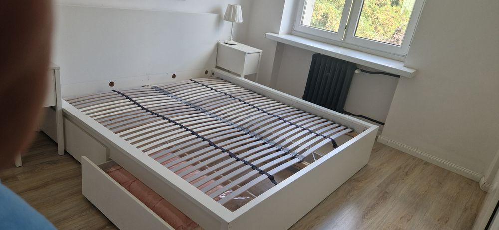 Łóżko Ikea Malm 180x200 z szufladami i z dnem