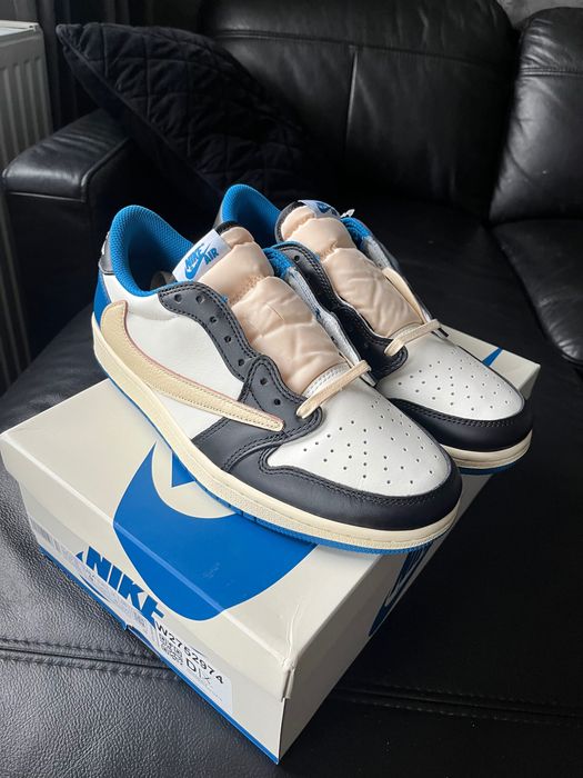 Air Jordan 1 low