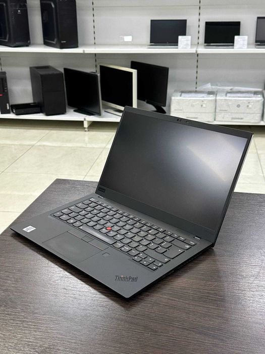 Ноутбук Lenovo ThinkPad X1 Carbon G8 Touch i7-10610U / 16GB / 256SSD. Э гурт!!