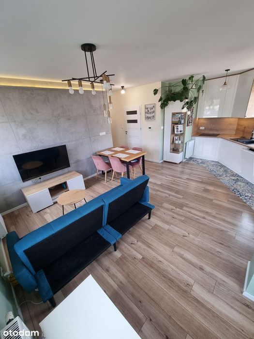 2-pokojowe mieszkanie z 3 miejscami postojowymi