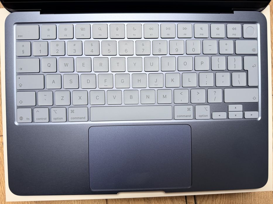 Macbook Neo 512 Touch ID