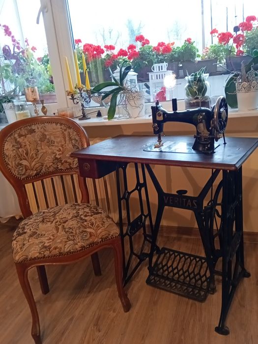 MASZYNA DO SZYCIA Veritas *zabytek*