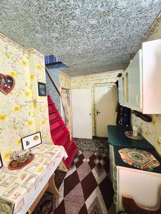 Продам добротну та облаштовану дачу в с.Кандаурово. Торг!