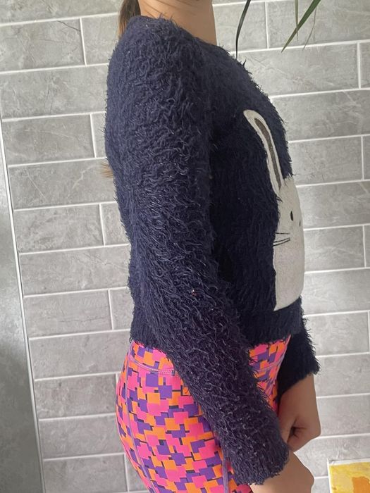 Светр для дівчинки