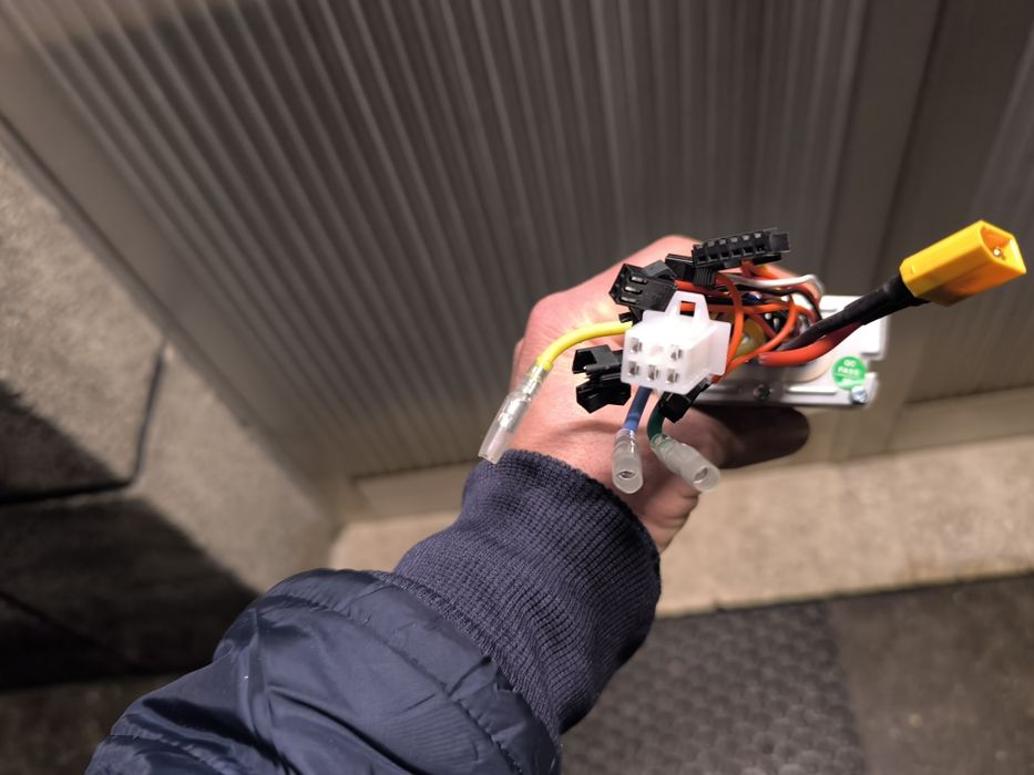 Controlador TF-100 para trotinetes