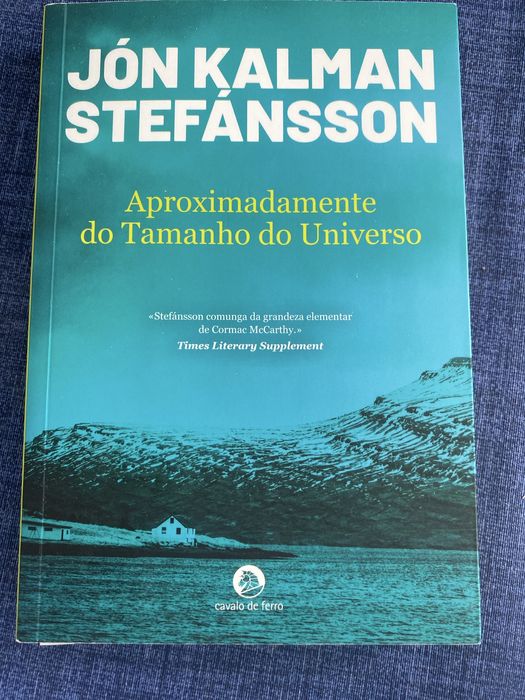 Livro “Aproximadamente do Tamanho do Universo”