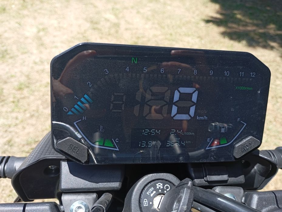Vendo Voge 125r .