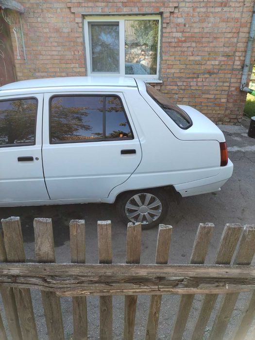 Продаж Заз Славута