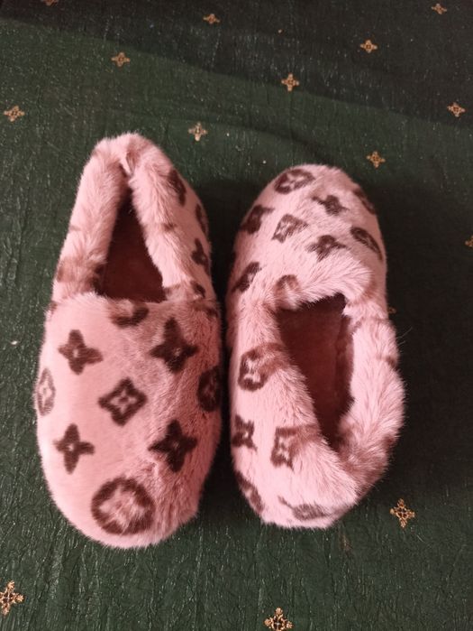 Жіночі капці( мюлі)із штучного хутра