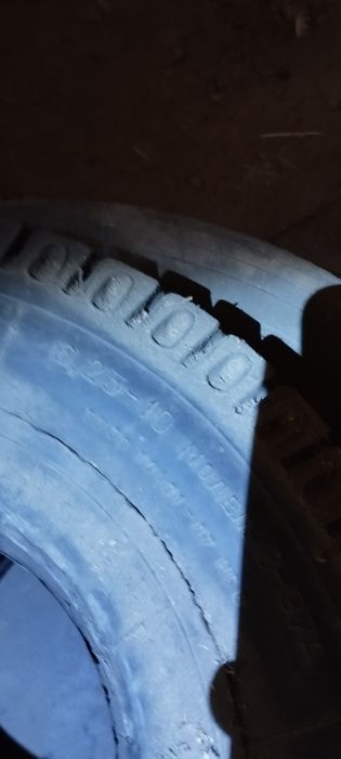 балки на трактор прицеп...