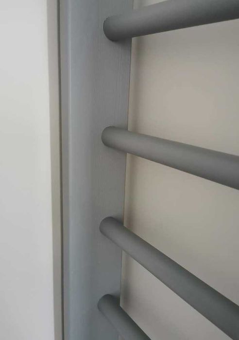 Drabinka gimnastyczna Start szara przyścienna