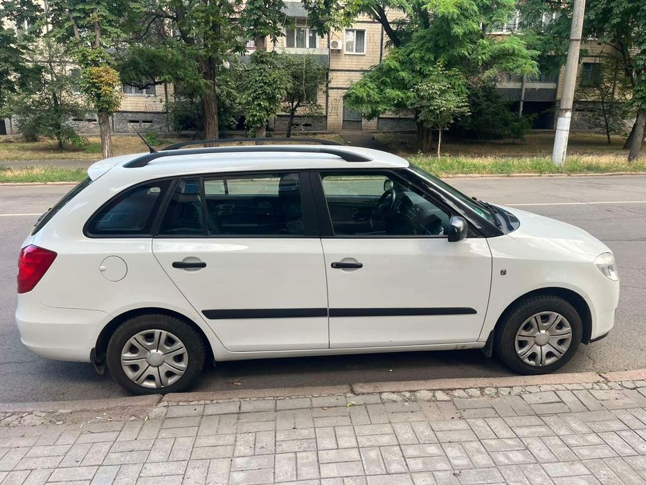 Skoda Fabia 2011року