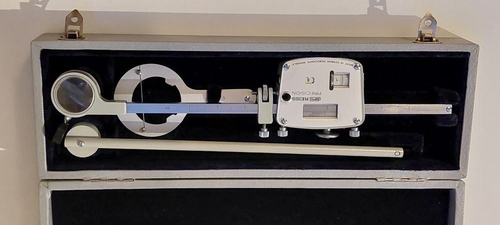planimetr polarny kompensacyjny Reiss Precision 3005