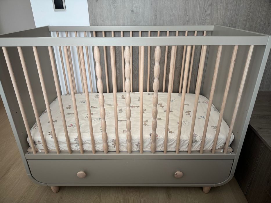 Łóżeczko ikea nieużywane beżowe