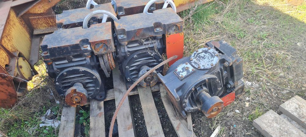 Редуктор  ч125 у2 (и50) (с52) (год 1990) 640нм вес-88кг
