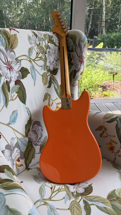 Squier Mustang Classic Vibe Competition po modach