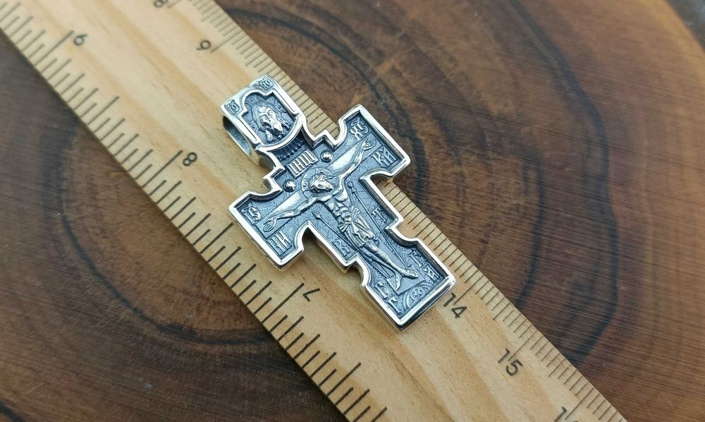 Серебряный крест с Архангелом Михаилом. Срібний хрест Архангел Міхаїл