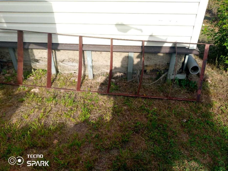 Драбина (лесніца) сталева