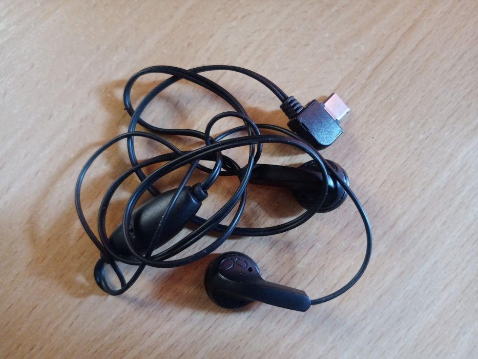 Гарнитура от старого телефона